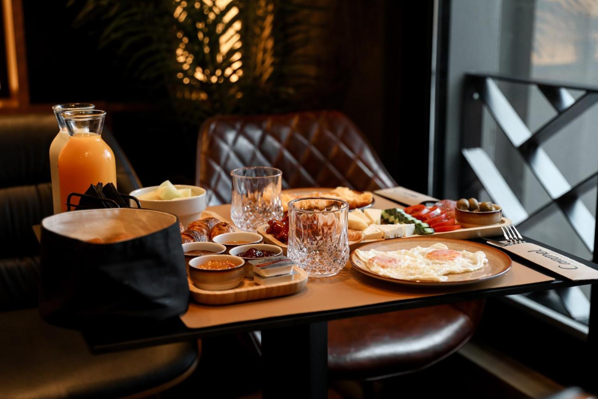 Caramel Boutique Hotel Gjirokastër Eksteriør billede